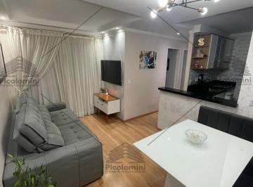 Foto 01 · Apartamento à venda na Vila Carrão, 2 quartos, sala com sacada, 1 banheiro, 1 vaga de garagem, 50m²