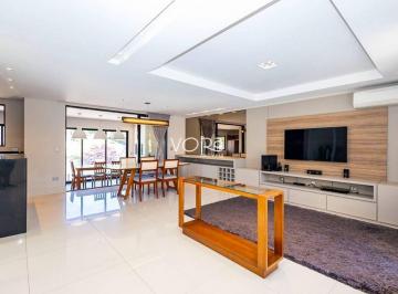 Casa · 285m² · 3 Quartos · 4 Vagas · Casa em condomínio de 285m² com 3 quartos no Bairro Alto