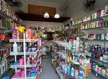 Comercial , São Paulo · Loja a venda PERFUMARIA tem 30 metros quadrados na Avenida Fuad Lutfalla - São Paulo - SP