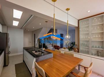 Apartamento · 180m² · 3 Quartos · 2 Vagas · Cobertura 180m² com 3 suítes no condomínio The One.