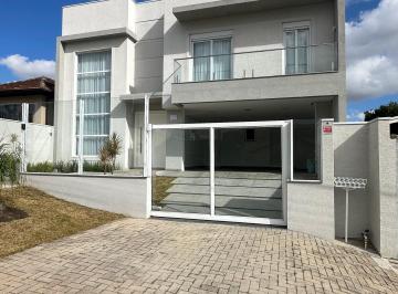 Casa , Curitiba · Casa moderna com 269m, pé-direito de 6m e mármore Carrara | Área gourmet integr