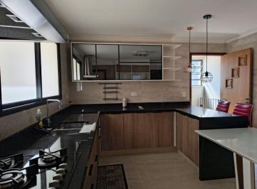 Casa de 3 quartos, São Paulo · Sobrado 203 m² à venda em Santa Teresinha