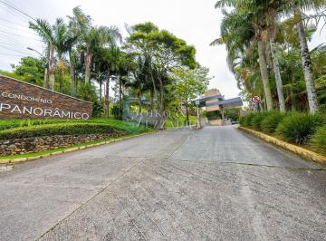 Casa · 585m² · 3 Quartos · Refúgio Exclusivo em Bombinhas – Vista Panorâmica