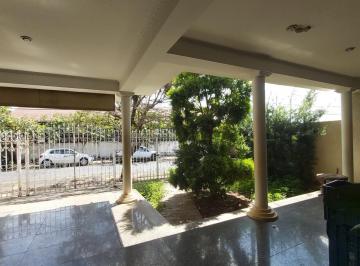 Foto 01 · CASA Á VENDA - SANTA CRUZ - 360M²