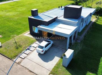 casa-com-215m-no-condominio-reserva-das-aguas-em-t1133460.jpeg · Casa com 215m² no Condomínio Reserva das Águas em Torres. Exclusiva condição de pagamento.