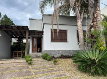Casa · 160m² · 3 Quartos · 2 Vagas · Casa em Condomínio em São Lucas