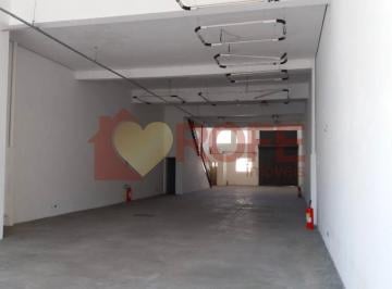 Comercial · 950m² · 3 Vagas · Galpão Locação - Premium em Alphaville - 950m² com Doca e Pé Direito Alto