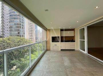 Apartamento · 250m² · 3 Quartos · Apartamento à venda - em Moema