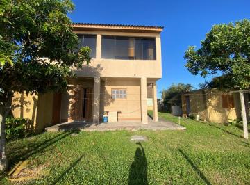 Casa · 218m² · 2 Quartos · 1 Vaga · Casa à venda - em Passárgada