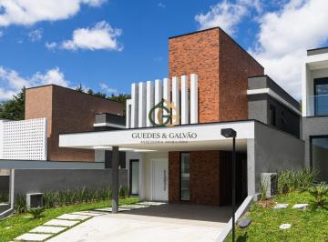 Casa · 256m² · 3 Quartos · 4 Vagas · Casa em condomínio fechado com 3 suítes à venda na