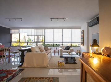 Apartamento de 1 quarto, Porto Alegre · Apartamento Reformado, Design Moderno e Vista Livre