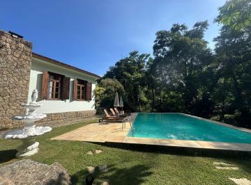 Casa en Venda de 5 quartos Itanhangá · Jardim Itanhangá - Venha desfrutar de uma casa envolvido pela Mata Atlântica.