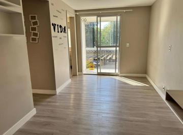 Apartamento · 63m² · 2 Quartos · 1 Vaga · APARTAMENTO COM SACADA E CHURRASQUEIRA – PRONTO PARA MORAR