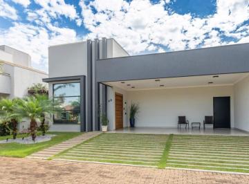 Casa · 231m² · 3 Quartos · 2 Vagas · Casa -Condomínio Portal das Águas - Três Lagoas / MS