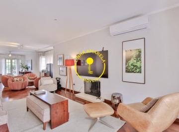 Casa · 464m² · 5 Quartos · 6 Vagas · Casa à venda com 463m², 5 quartos, 6 vagas em condomínio fechado