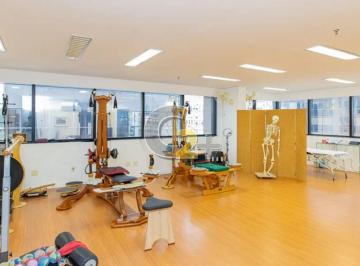 Comercial · 103m² · 2 Vagas · Conjunto Comercial à venda em Itaim Bibi, 2 salas, 2 vagas de garagem