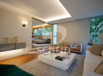 Apartamento · 195m² · 3 Quartos · 3 Vagas · Apartamento contemporâneo e reformado com 3 quartos no Real Parque.