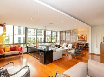 Apartamento · 230m² · 3 Quartos · 3 Vagas · Apartamento - Itaim Bibi - 3 Suítes - 230m².