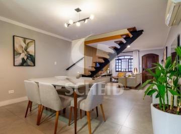 Casa · 151m² · 2 Quartos · 1 Vaga · Casa á venda na Vila Mariana com 151m², 2 quartos sendo 2 suítes, 1 vaga.