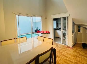 Casa · 245m² · 4 Quartos · 3 Vagas · Alto padrão no Jardim das Indústrias Conforto, espaço e sofisticação!