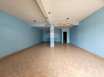 Casa · 150m² · 2 Quartos · Lote com Loja Apartamento 2 Quartos na Av. Comercial – Recanto das Emas/DF