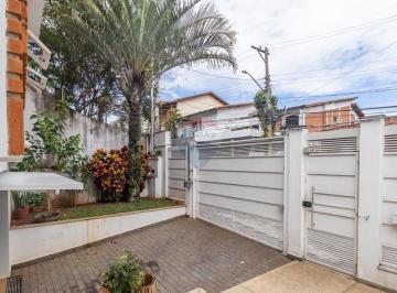 Casa · 316m² · 3 Quartos · 3 Vagas · Sobrado  com 3 suítes em rua fechada, ao lado da Serra da Cantareira, com segurança e entrada privat