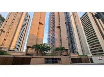 Apartamento · 218m² · 4 Quartos · 3 Vagas · Apartamento 4 quartos à venda em Piedade