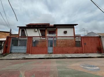 Casa · 378m² · 4 Quartos · 7 Vagas · Casa Espetacular com Área de Lazer Completa | 422m² | Alto Padrão