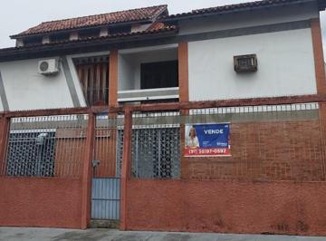 Casa · 378m² · 4 Quartos · 7 Vagas · Casa Espetacular com Área de Lazer Completa | 422m² | Alto Padrão
