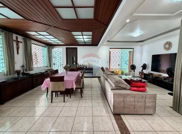 Casa · 378m² · 4 Quartos · 7 Vagas · Casa Espetacular com Área de Lazer Completa | 422m² | Alto Padrão