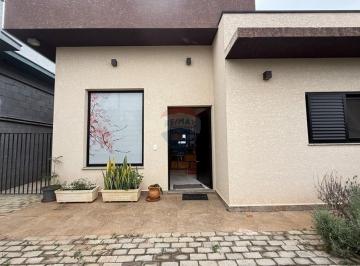 Casa · 133m² · 3 Quartos · 2 Vagas · Casa 3 dormitórios com edícula à venda em Atibaia
