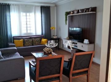 Sobrado com 4 Quartos à venda, 197 m² - Califórnia - Londrina/PR · Casa com 4 Quartos à venda, 197 m² por R$ 849.000 - Califórnia - Londrina/PR
