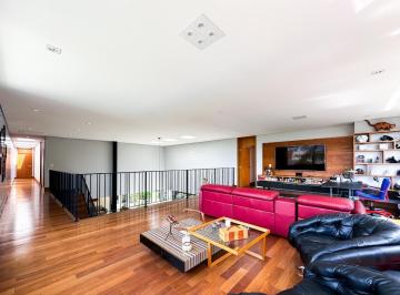 709baff6-9023-4aba-920e-484b0deb8126 · Elegante casa em condomínio para venda com 4 quartos, sendo 4 suítes, 644m²