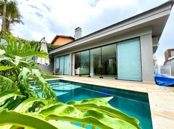 59df5589-b886-4c18-8e1a-6f5746c655df · Sensacional casa em condomínio para venda com 4 quartos, sendo 4 suítes, 355m²