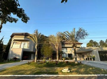 61bb4efc_bf6e_4ea7_8262_2669ca72295d.jpeg · Imperdível casa em condomínio para venda com 5 quartos, sendo 5 suítes, 1,264m²