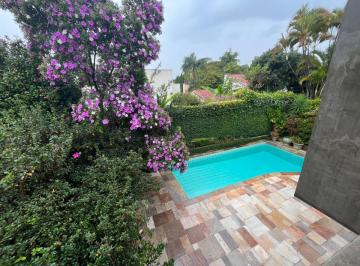 0fcef721-032f-44f8-a1a2-10beb2078456 · Elegante casa para venda e locação em Jardim Guedala com 4 quartos, sendo 2 suítes, 443m²
