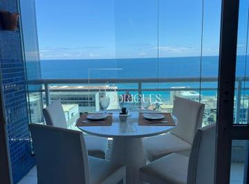 Apartamento · 46m² · 1 Quarto · 1 Vaga · Apartamento quarto e sala na Barra com vista mar