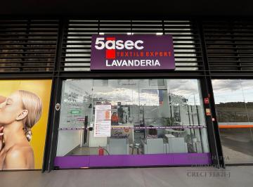 Comercial · 105m² · 1 Vaga · Renda Segura e Comprovada: Loja Alugada para Franquia 5àsec no Noroeste