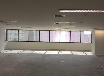 Comercial · 206m² · 5 Vagas · Sala comercial na Avenida Engenheiro Luiz Carlos Berrini, N. 1297 - Cj.121 • 206 m²