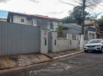 Comercial · 540m² · 11 Quartos · 4 Vagas · Casa comercial na Rua das Oiticicas, 150 • 540 m²