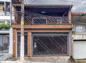 Comercial · 226m² · 2 Vagas · Loja na Rua Ricardo Paganini, N. 88 • 226 m²