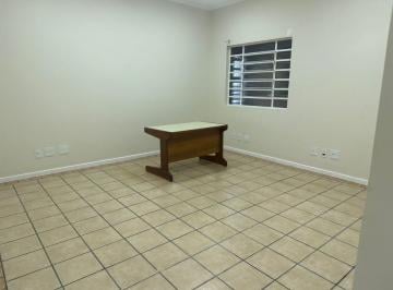Comercial · 220m² · Loja na Rua Tijuco Preto, N. 714 • 220 m²