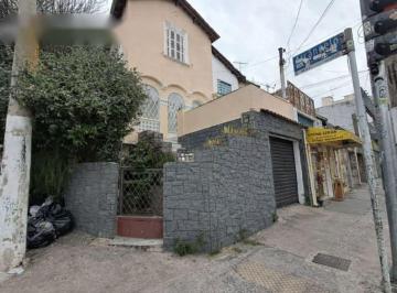 Comercial · 210m² · 3 Quartos · 1 Vaga · Casa comercial na Rua Turiassu, N. 1111 • 210 m²