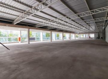 Comercial · 727m² · Loja na Avenida Professor Alceu Maynard Araújo, N. 345 • 727 m²