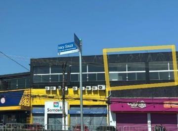 Comercial · 190m² · Sobreloja na Praça Maiacá, N. 1 - Loja 03 • 190 m²