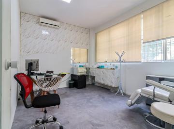 Comercial · 15m² · Sala comercial na Rua Comendador Miguel Calfat, N. 85 • 15 m²
