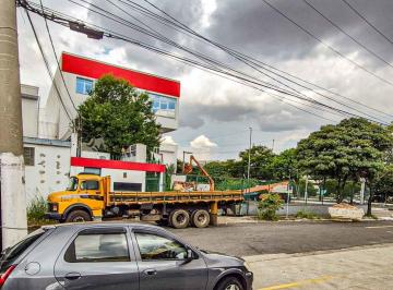 Comercial · 1422m² · 12 Quartos · 20 Vagas · Prédio comercial na Rua Terceiro-Sargento-Aeronáutica João Lopes Filho, N. 50 - Edifício e Galpão  •