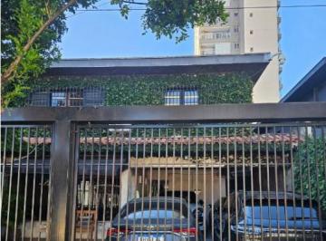 Comercial · 266m² · 5 Vagas · Casa comercial na Rua Porto Martins, N. 773 • 266 m²