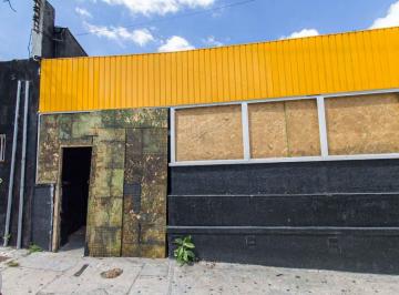 Comercial · 300m² · Casa comercial na Avenida Doutor Ricardo Jafet, N. 25 • 300 m²