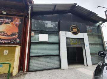 Comercial · 200m² · Galpão na Avenida Guarapiranga, N. 1190 • 200 m²